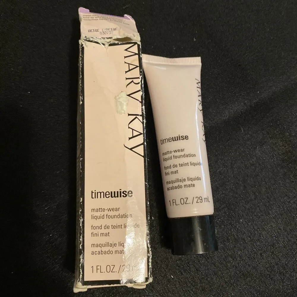 Mary Kay Timewise Matte Wear Liquid Foundation Beige 1